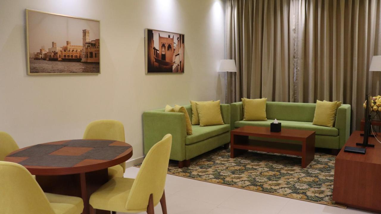 Al Riyadh Hotel Apartments Abú Dhabí Exteriér fotografie
