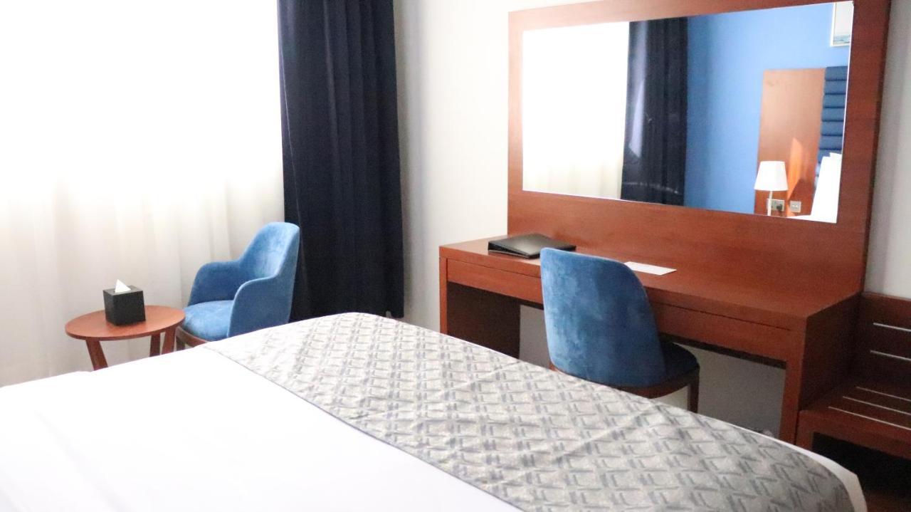 Al Riyadh Hotel Apartments Abú Dhabí Exteriér fotografie