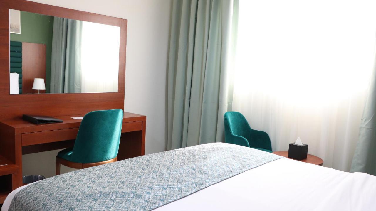 Al Riyadh Hotel Apartments Abú Dhabí Exteriér fotografie